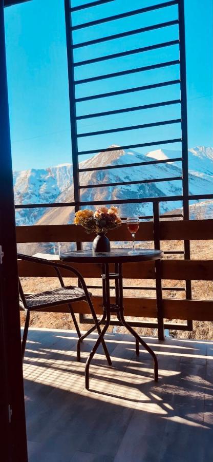 Marshal Gudauri Apartment Bagian luar foto